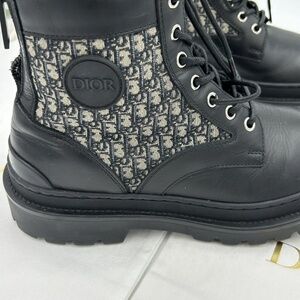 Women’s Dior explorer ankle boots size 39 made in Italy